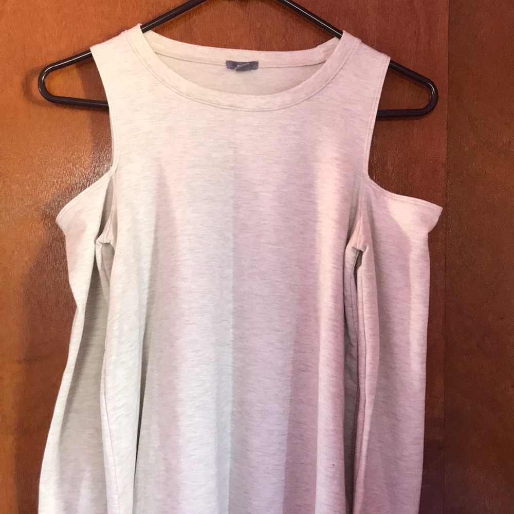 Open shoulder sweatshirt